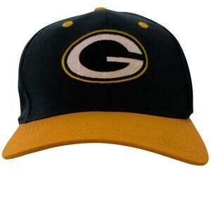 Green Bay Packers NFL Baseball Cap Snapback Adjustable Green Gold Game Day NWT